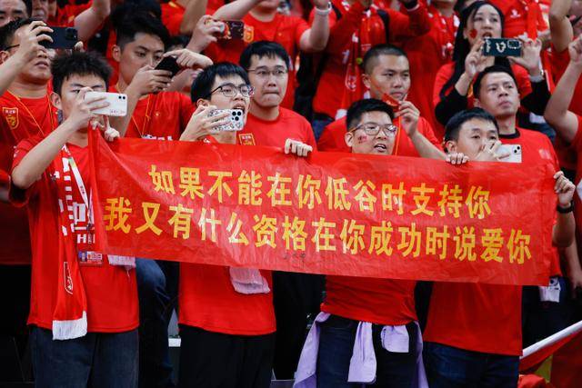 奥尔莫年度捐款助力武科瓦尔发展